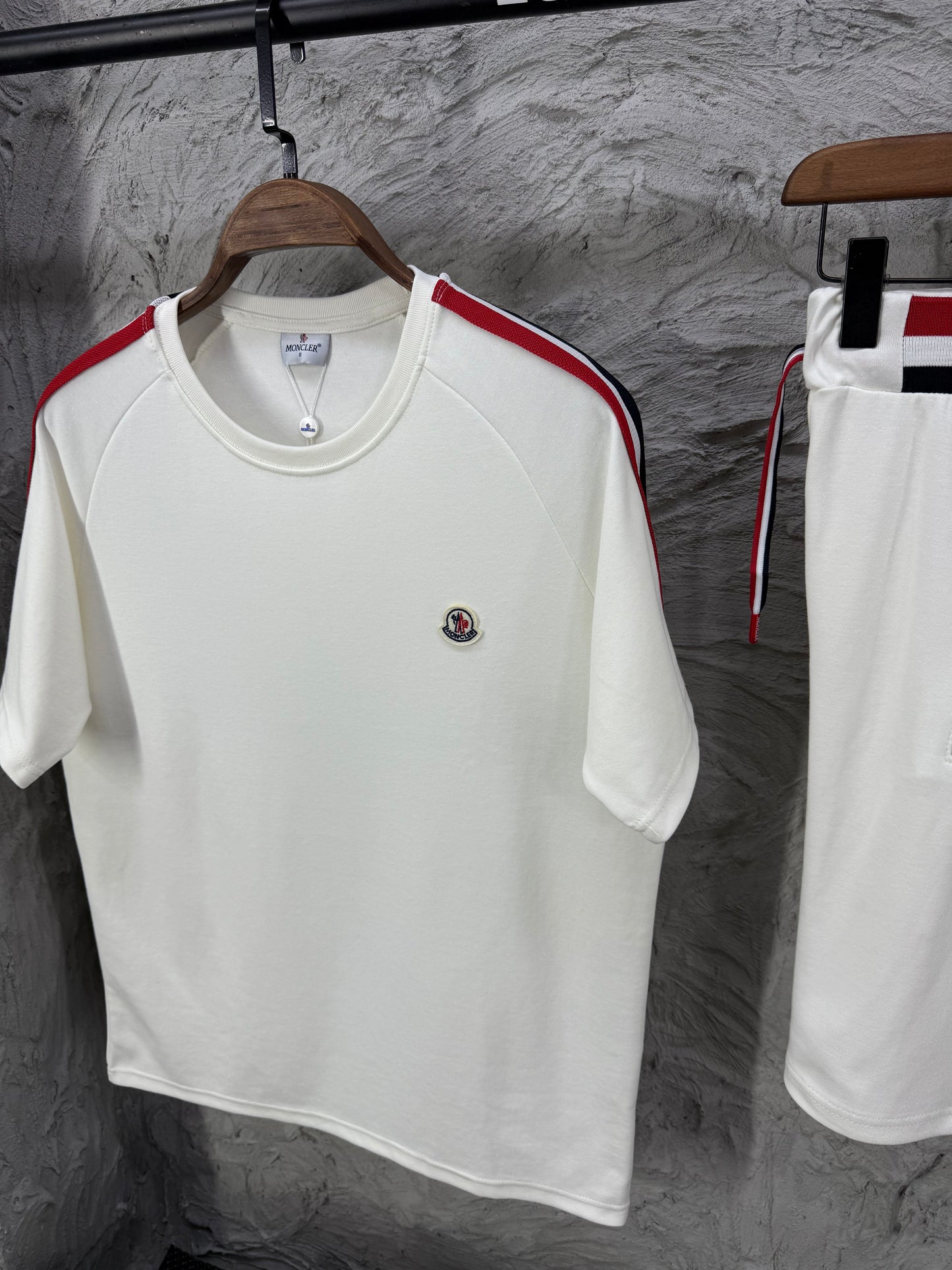 Moncler Beyaz Şort Takımı