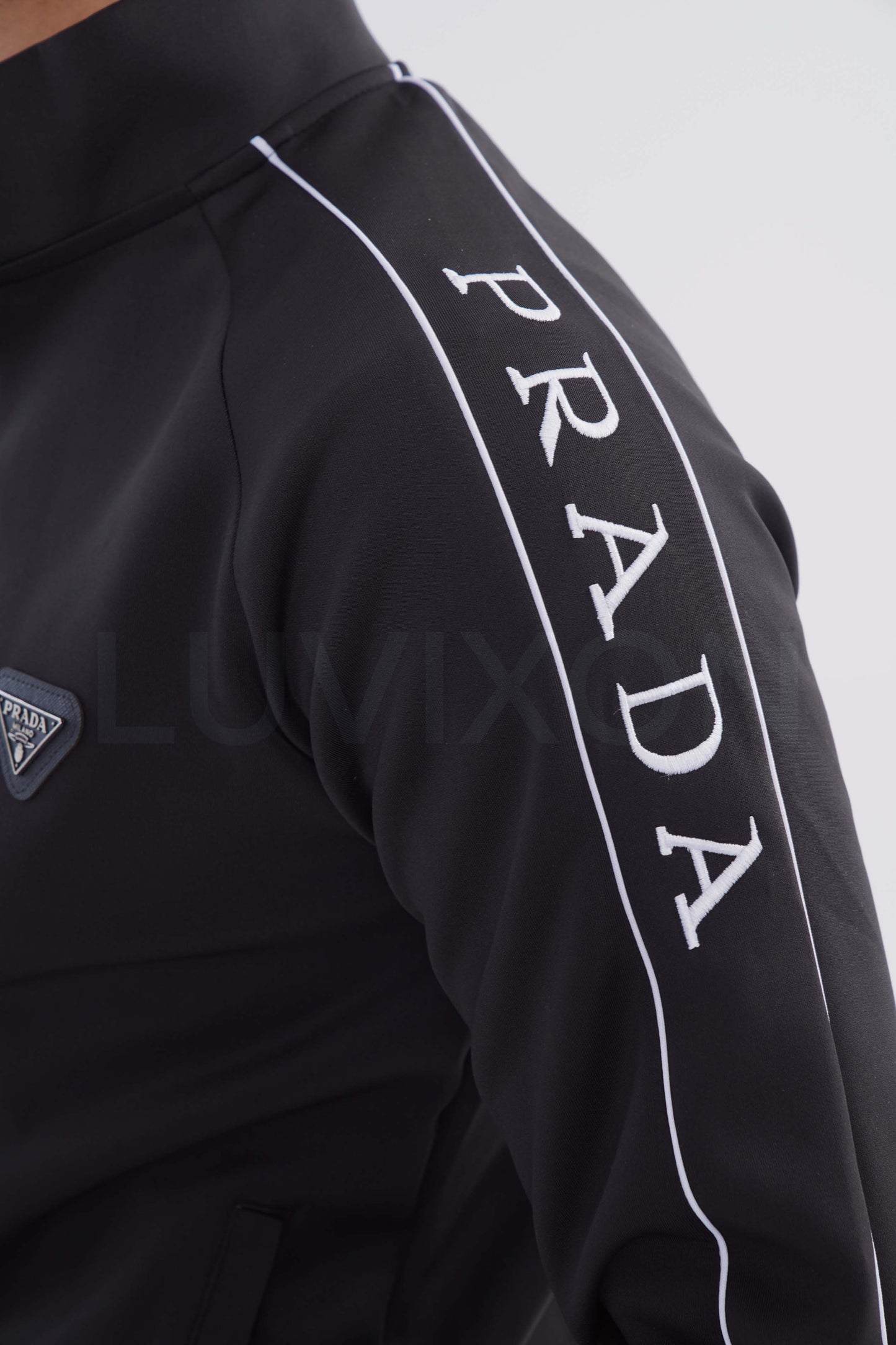 Prada Şerit Detaylı Siyah Eşofman Takımı