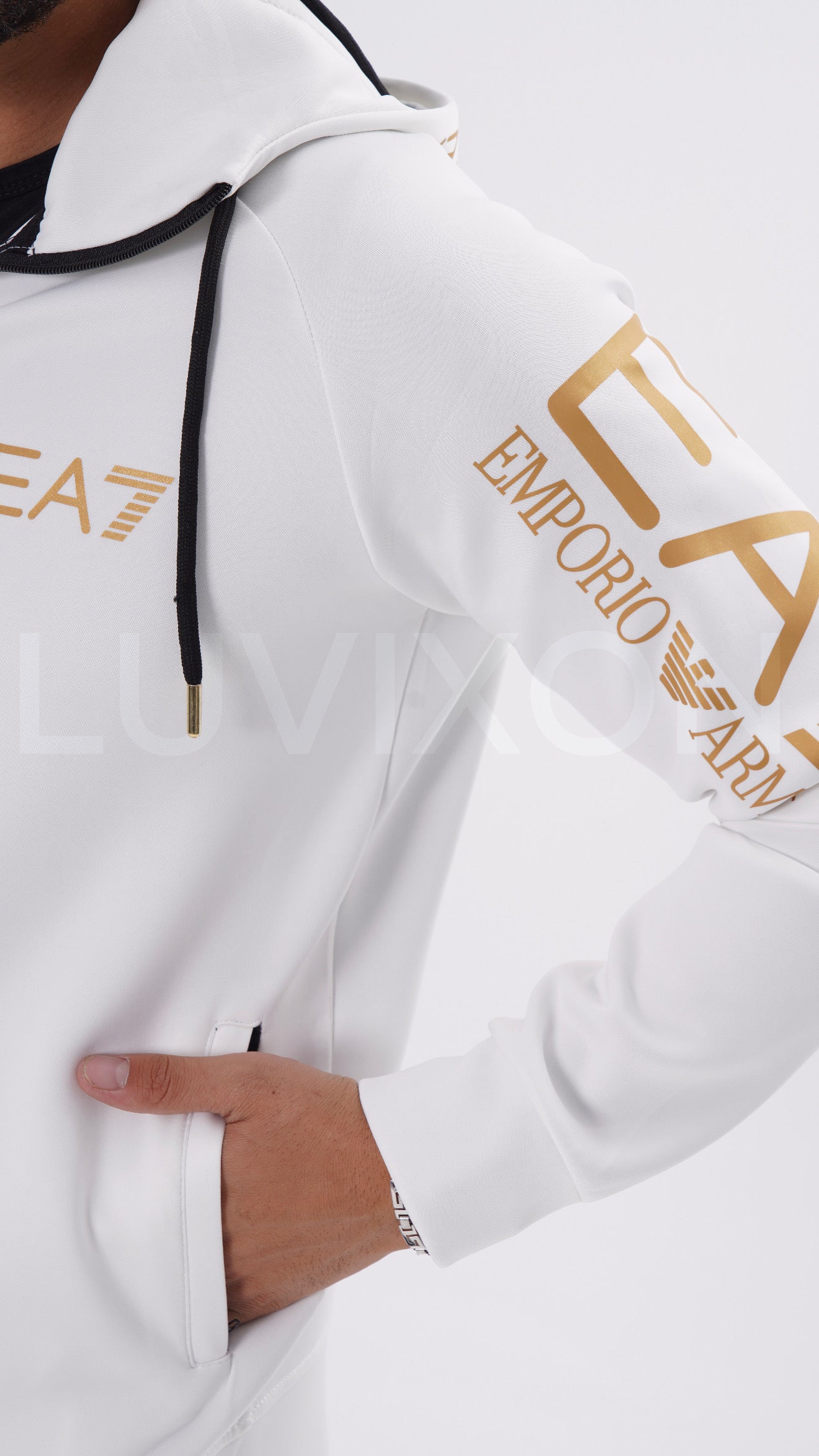 EA7 Gold Detaylı Siyah Eşofman Takımı