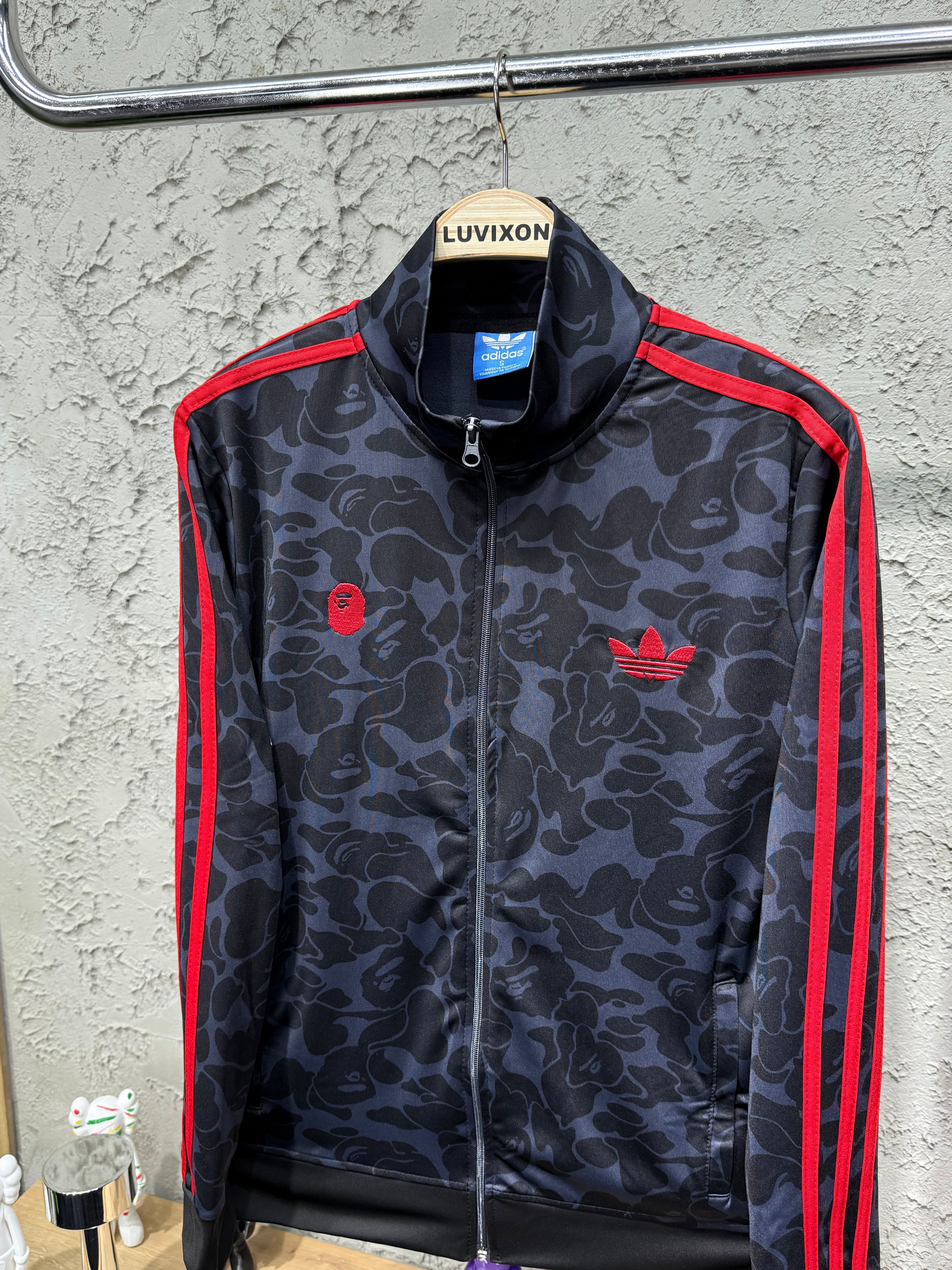 Adidas x Bape Kamuflaj Desenli Kırmızı Eşofman Takımı