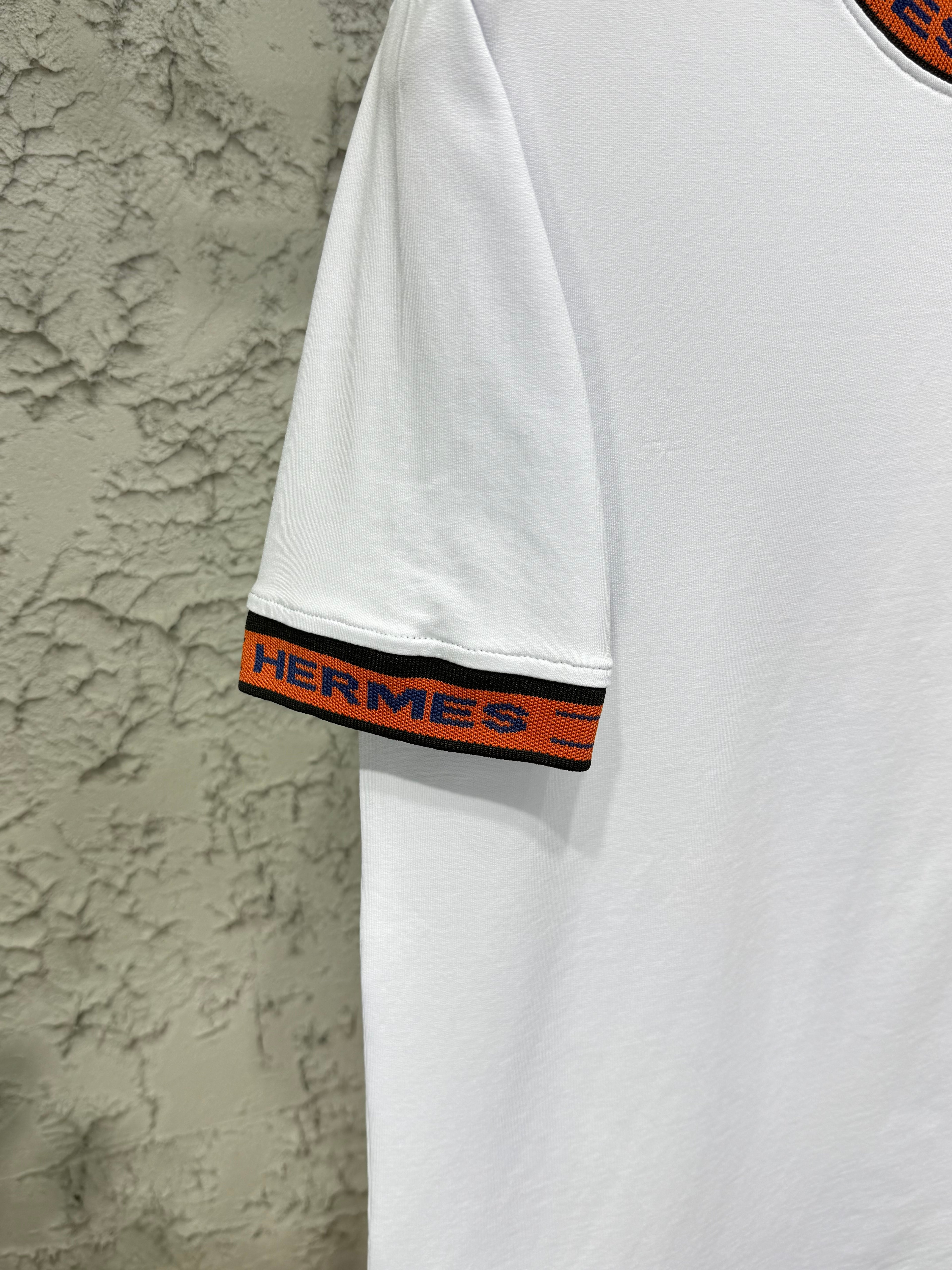 Hermes Erkek Beyaz T-Shirt & Siyah Şort Takım