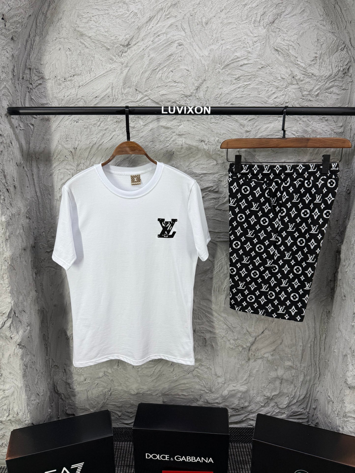Louis Vuitton Siyah Şort Takımı