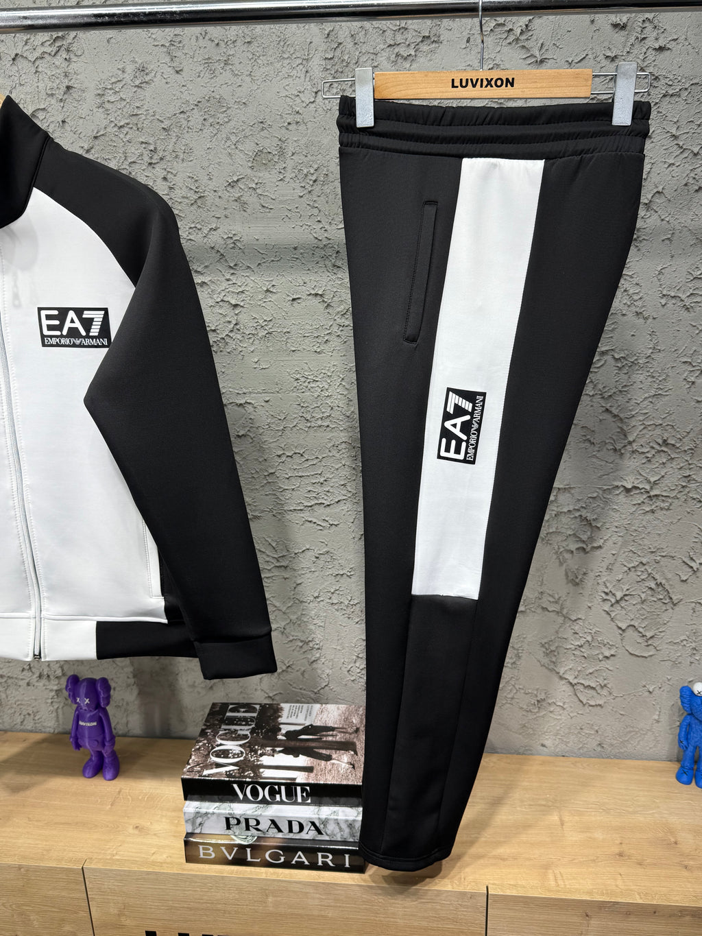 EA7 Siyah Premium Eşofman Takımı