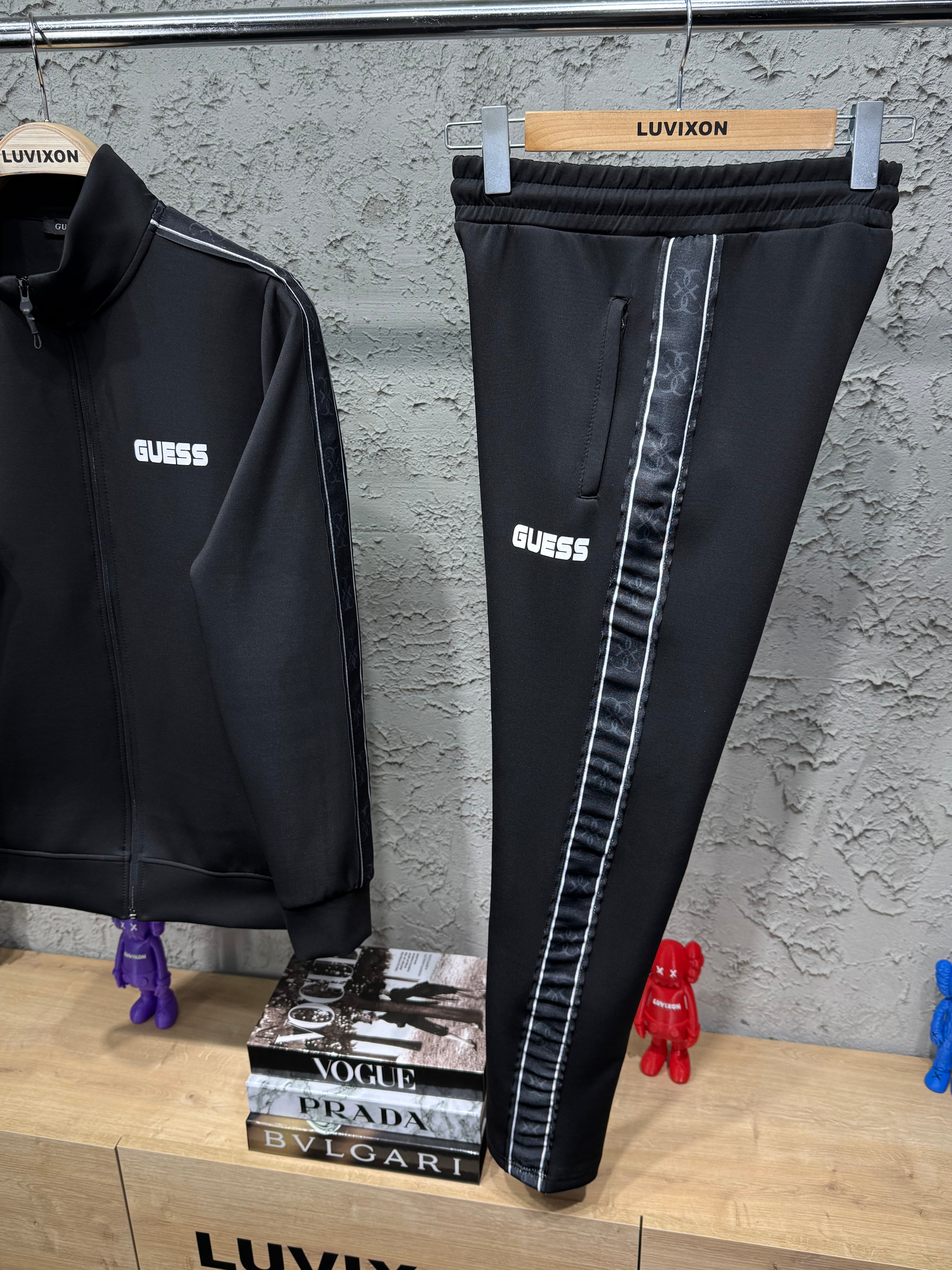 Guess Erkek Mickey Siyah Eşofman Takımı