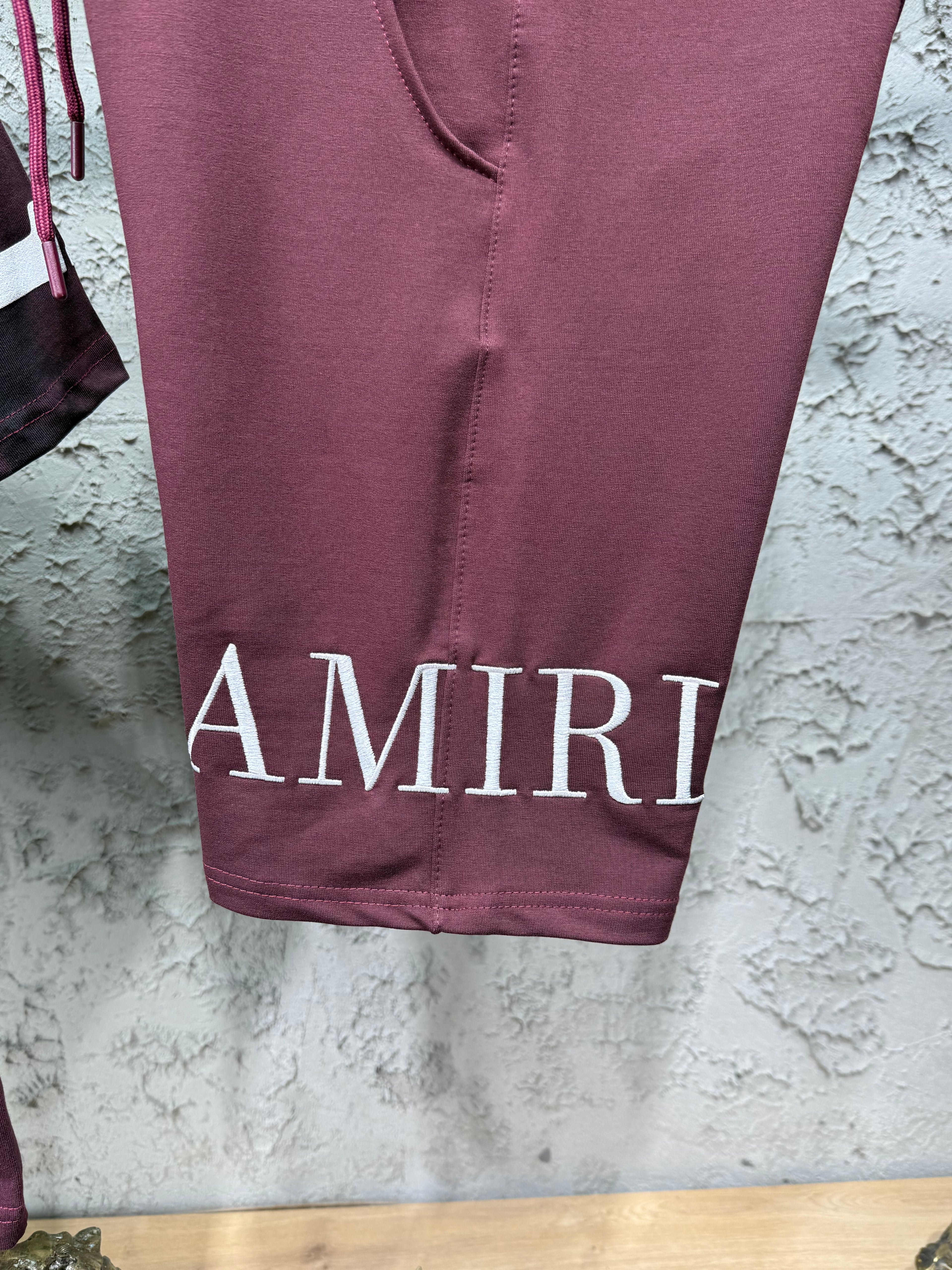 Amiri Yeni Sezon Bordo T-shirt & Şort Takımı
