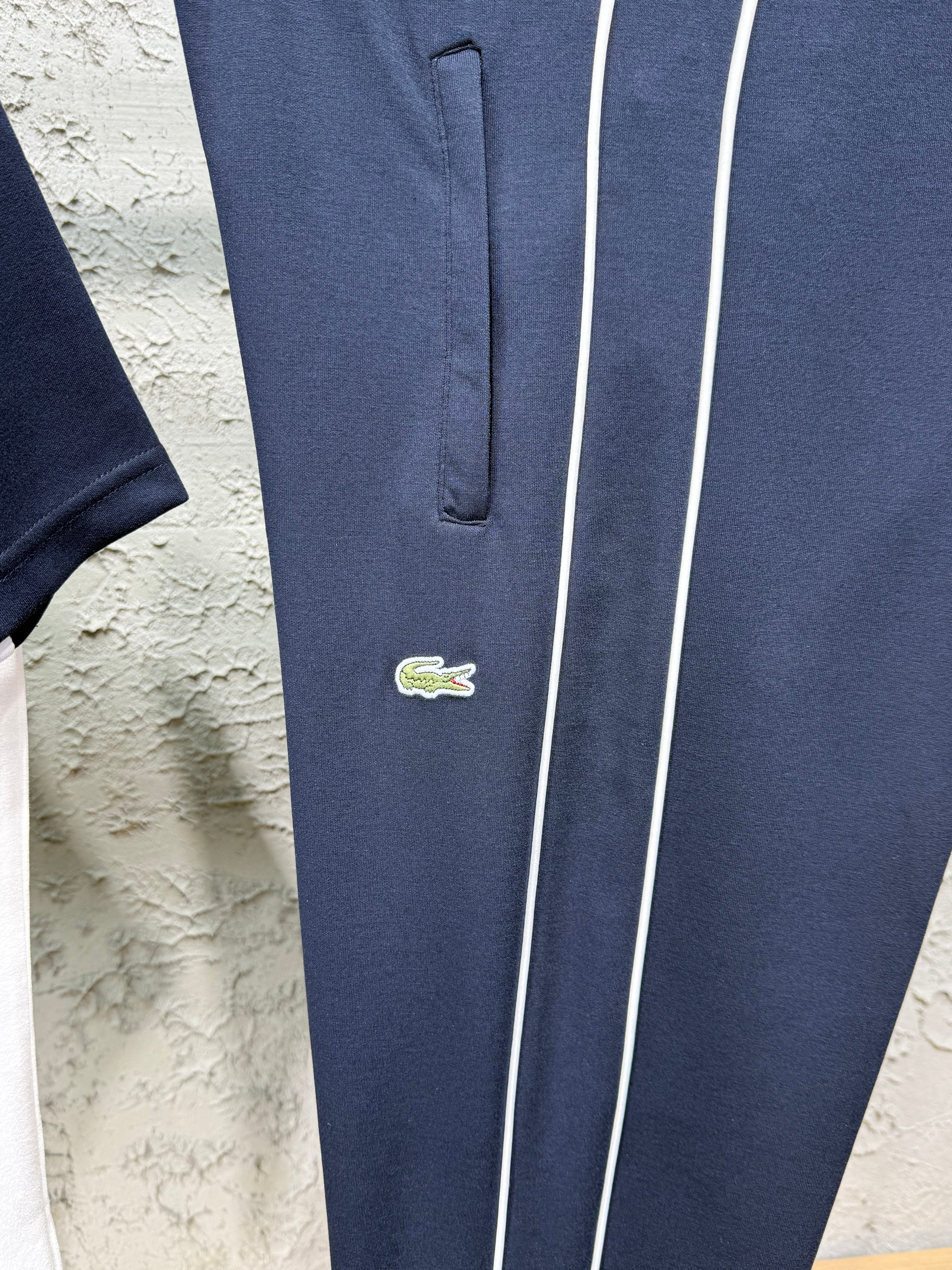 Lacoste Lacivert Biyeli Eşofman & T-shirt Takımı