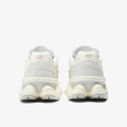 New Balance 9060 Lifestyle Erkek Beyaz Spor Ayakkabı