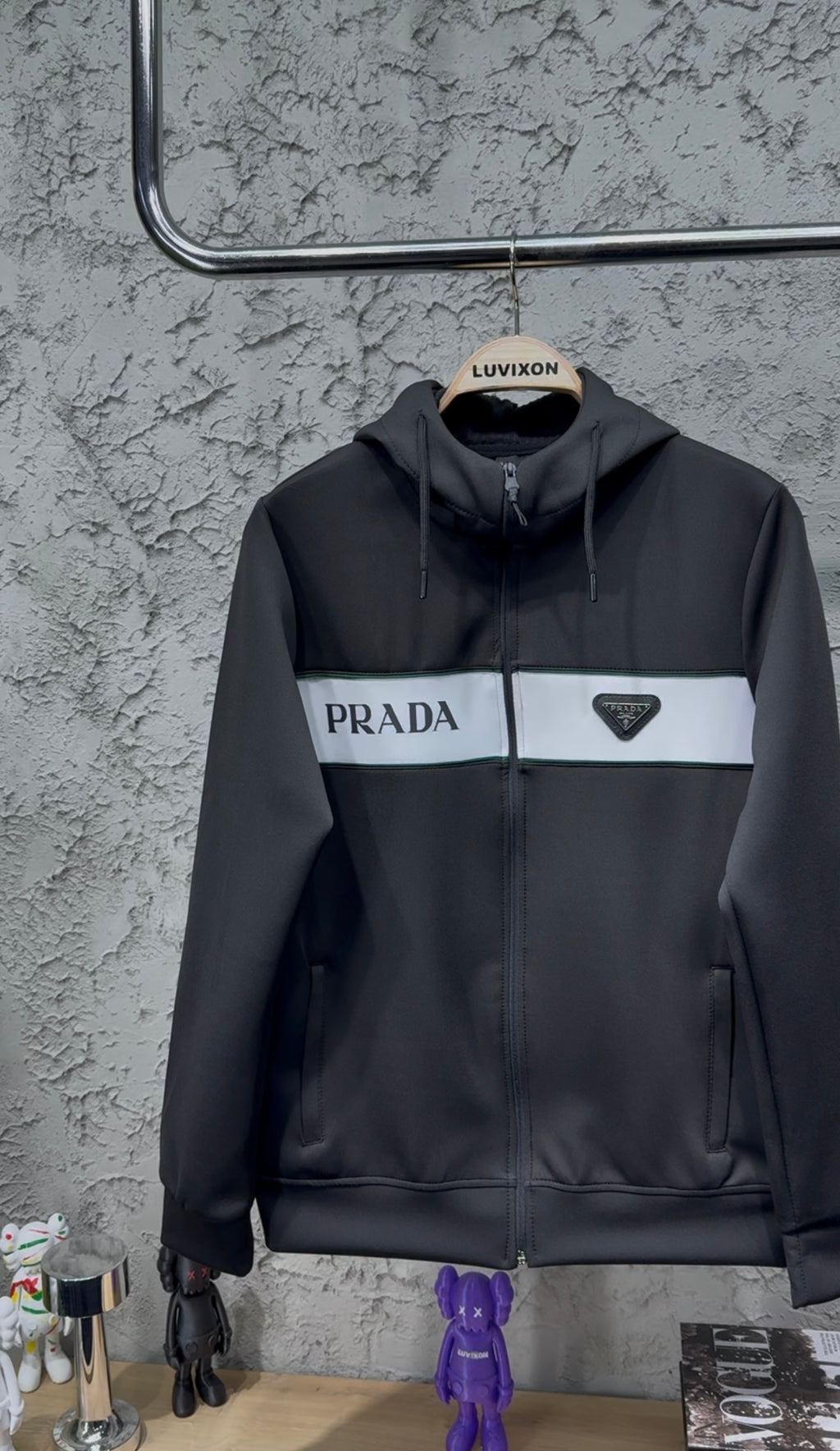 Prada Göğüs Detaylı Beyaz&Siyah Eşofman Takımı