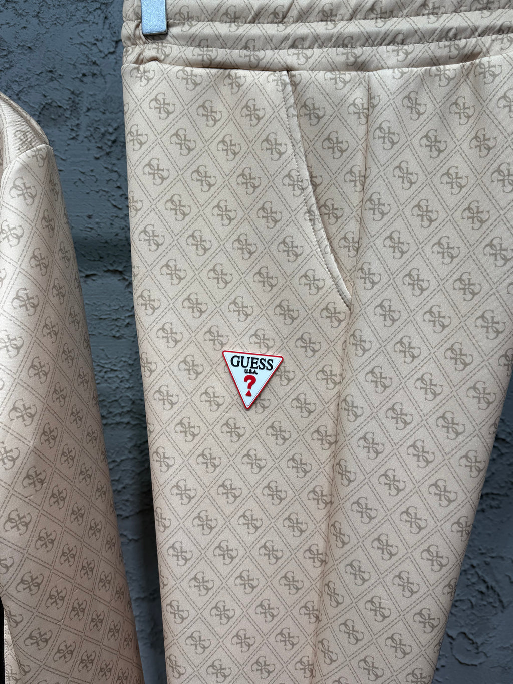 GUESS® Örme Bej Erkek Eşofman Takımı