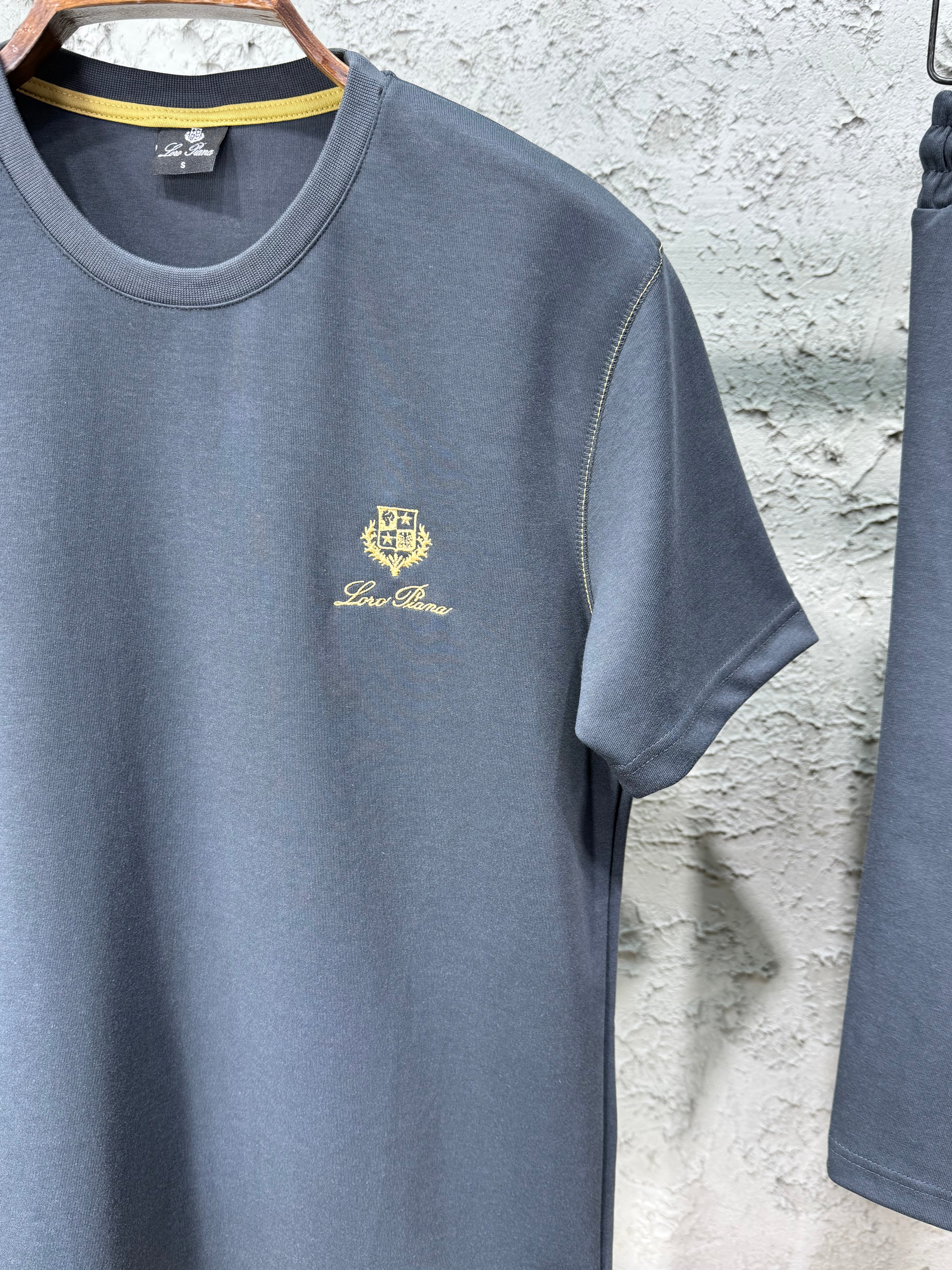 Loro Piana Füme Nakış T-shirt & Şort Takımı