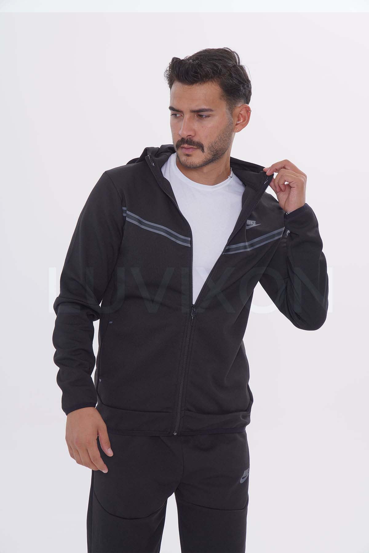 Nike Tech Fleece Siyah Eşofman takımı