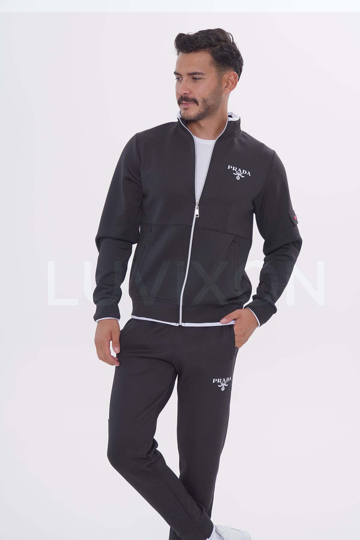 Prada Siyah Kol Cepli Eşofman Takımı